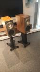 KEF Reference 1 with original stands