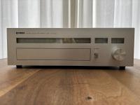 Yamaha CT-7000 excellent tuner in near mint condition, fully revised and aligned.