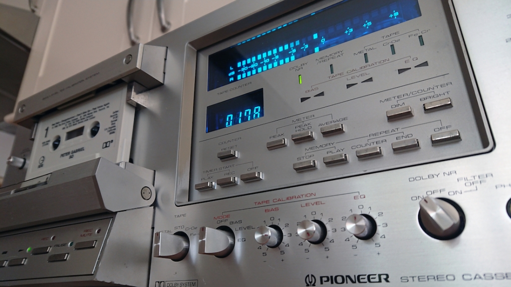 PIONEER CT-F1250 Fully refurbished, new belts, pinch roller, above factory specifications. High serial number. Stereo Cassette Deck with 3-Head / 2-Motor Quartz Direct Drive, Memory Stop / Repeat