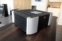 MOON 860A V2 Power amplifier