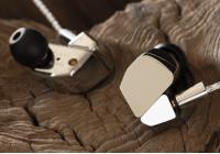 A8000 IEM headphones Demomodell