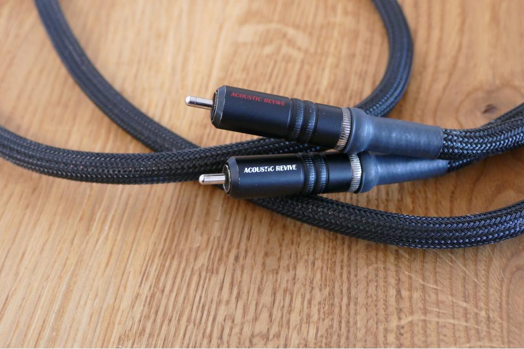 Acoustic Revive Acoustic Revive RCA 1.0 PA 1,5m (5066752148) | Second-hand  device | Cinch Cable (Analog) | Offer on audio-markt.de