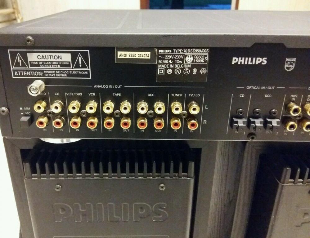 philips free dss player features