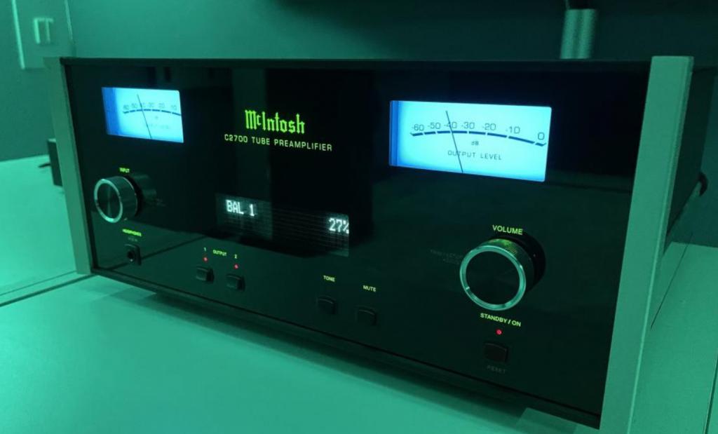 McIntosh C2700