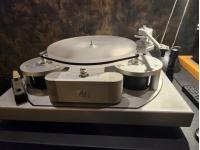 TT3 Reference Turntable with AN-1S Tonearm