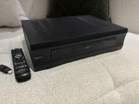 BDP-105D Blu-Ray Spieler