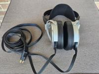 SR-009 - Electrostatic Headphone
