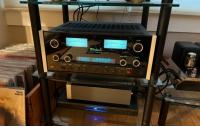 McIntosh MC275 (V) Amplifier and C2200 Preamplifier