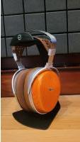 HIFIMAN AUDIVINA closed planar headphones