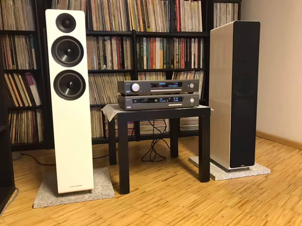 Wiedereröffnung nach Corona-Pause: Hifi Forum Preul Wiedereröffnung nach Corona: Hifi Forum Preul in Saarbrücken mit Acoustic Energy Lautsprecher