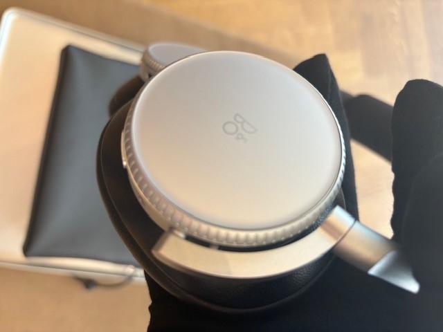 Neuheit! High End Kopfhörer Bang & Olufsen Beoplay H 100 in Bonn verschiedene Farben erhältlich!